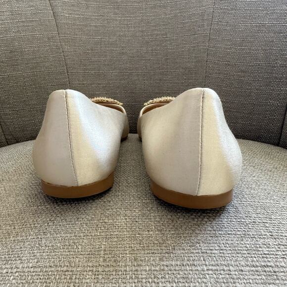 NWOT: Badgley Mischka Emerie Satin Flats - Picture 5 of 8
